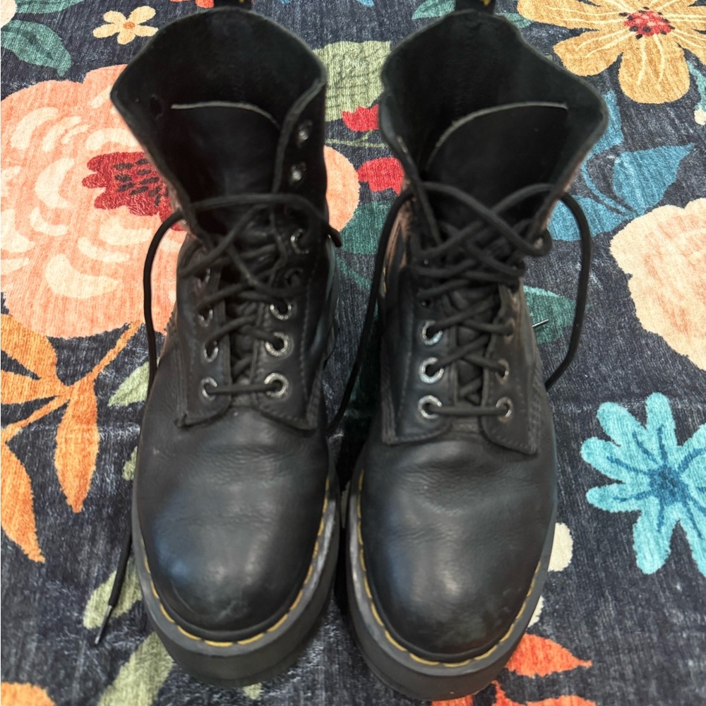 Dr. Martens 1460 Pascal Max Black Lace Up Boots Size 8 - Picture 2 of 7